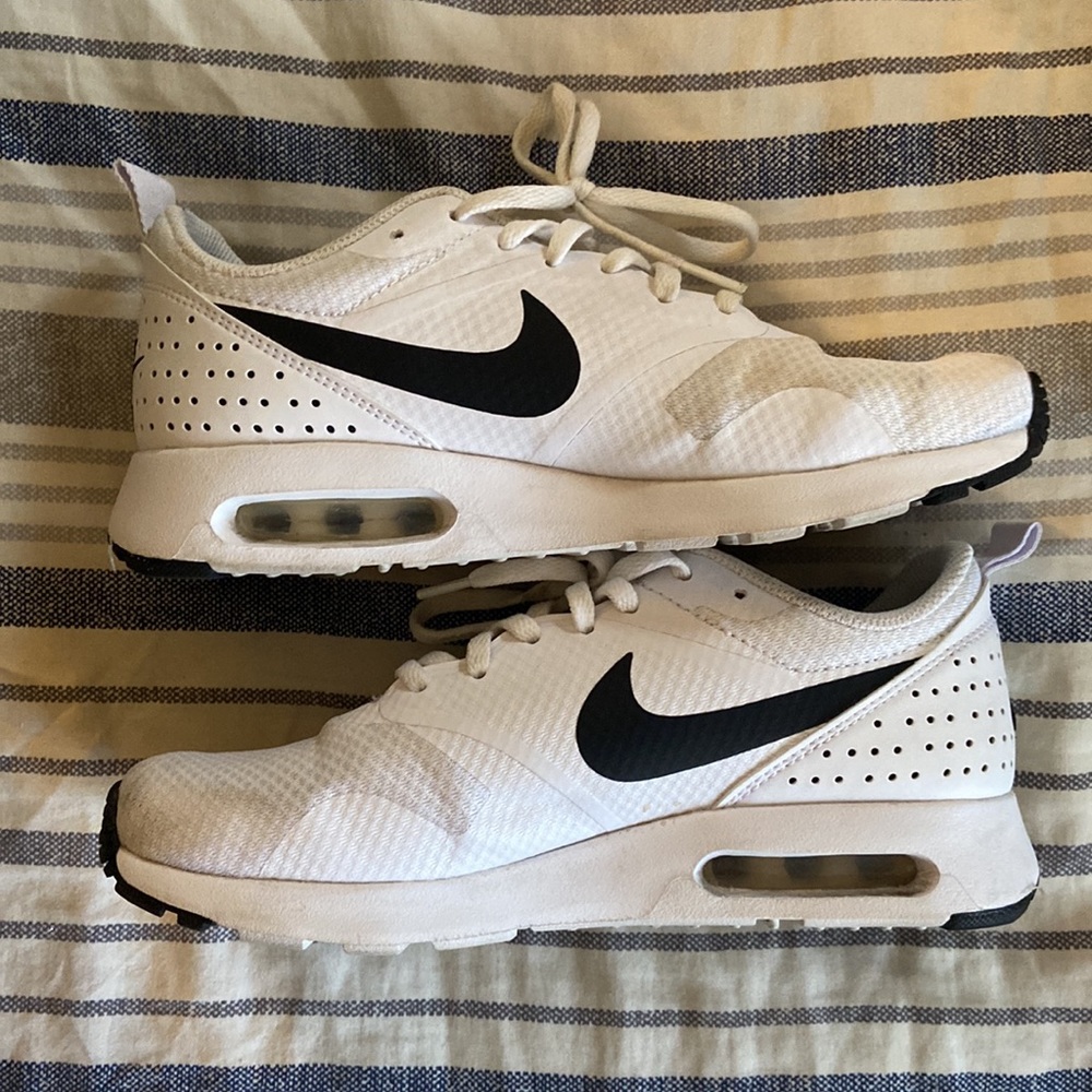 Nike Sneakers 👟